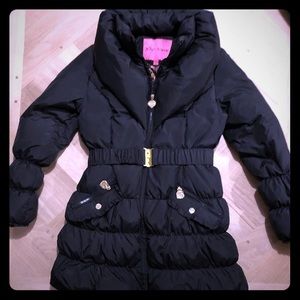 Betsey Johnson immaculate down coat- large